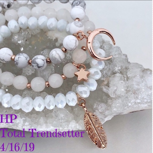 Olivia Rae Jewelry - 🎉HP🎉 Rose Gold Bracelet-Crescent Moon
